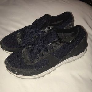 Sam Edelman tweed black sneakers